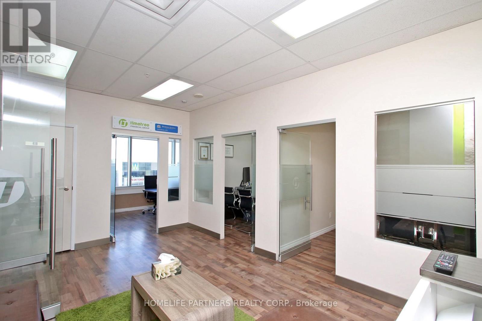 305 - 7191 Yonge Street, Markham (Grandview), Ontario  L3T 0C4 - Photo 4 - N13057428