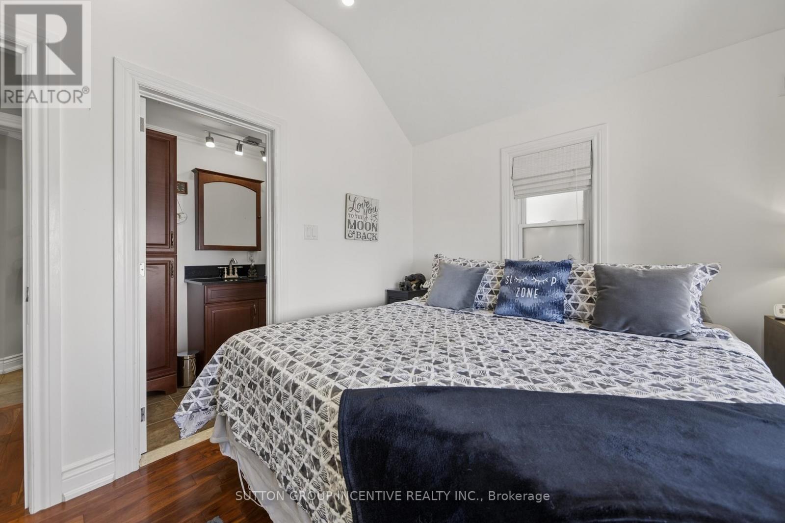 131 Minnetonka Road, Innisfil, Ontario  L9S 2V8 - Photo 21 - N13057472