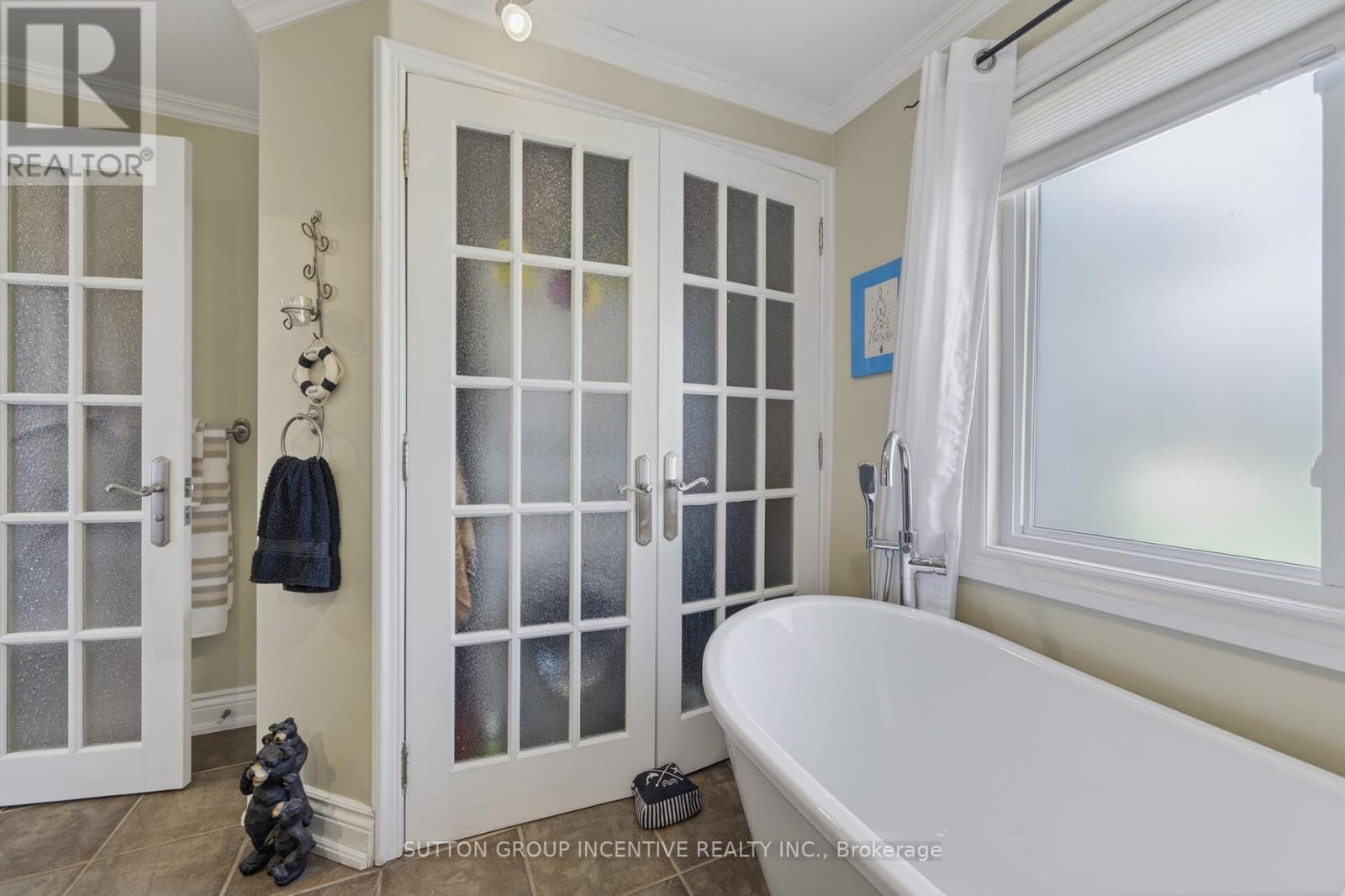 131 Minnetonka Road, Innisfil, Ontario  L9S 2V8 - Photo 30 - N13057472