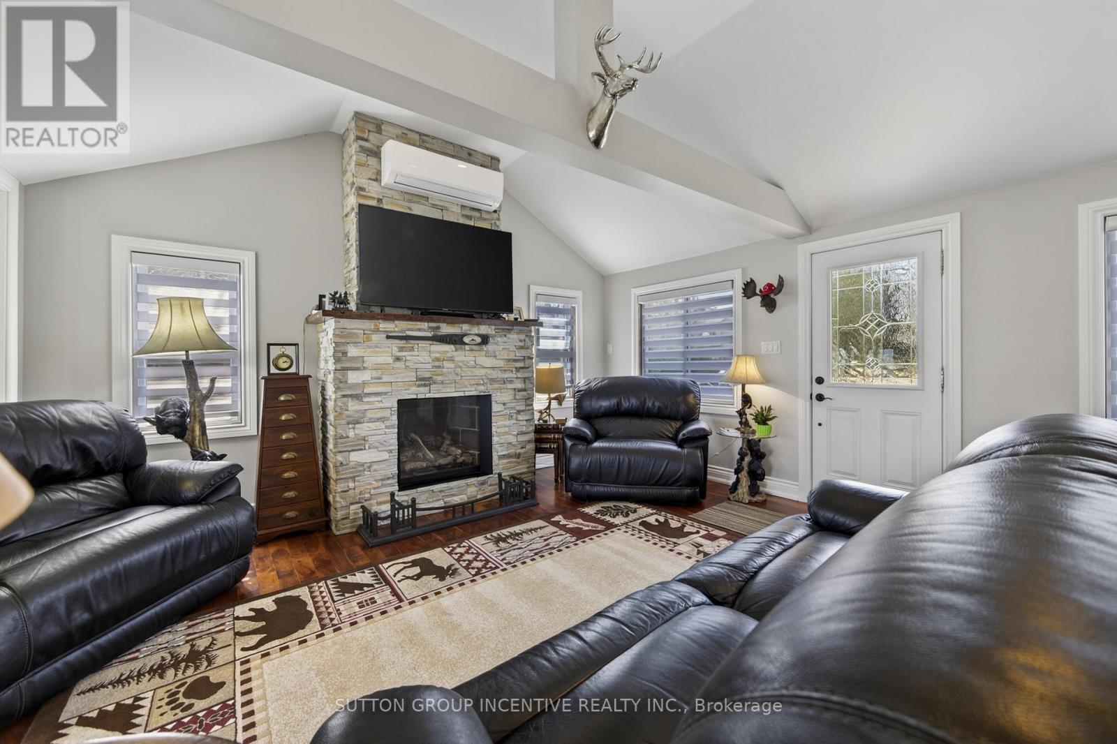 131 Minnetonka Road, Innisfil, Ontario  L9S 2V8 - Photo 8 - N13057472