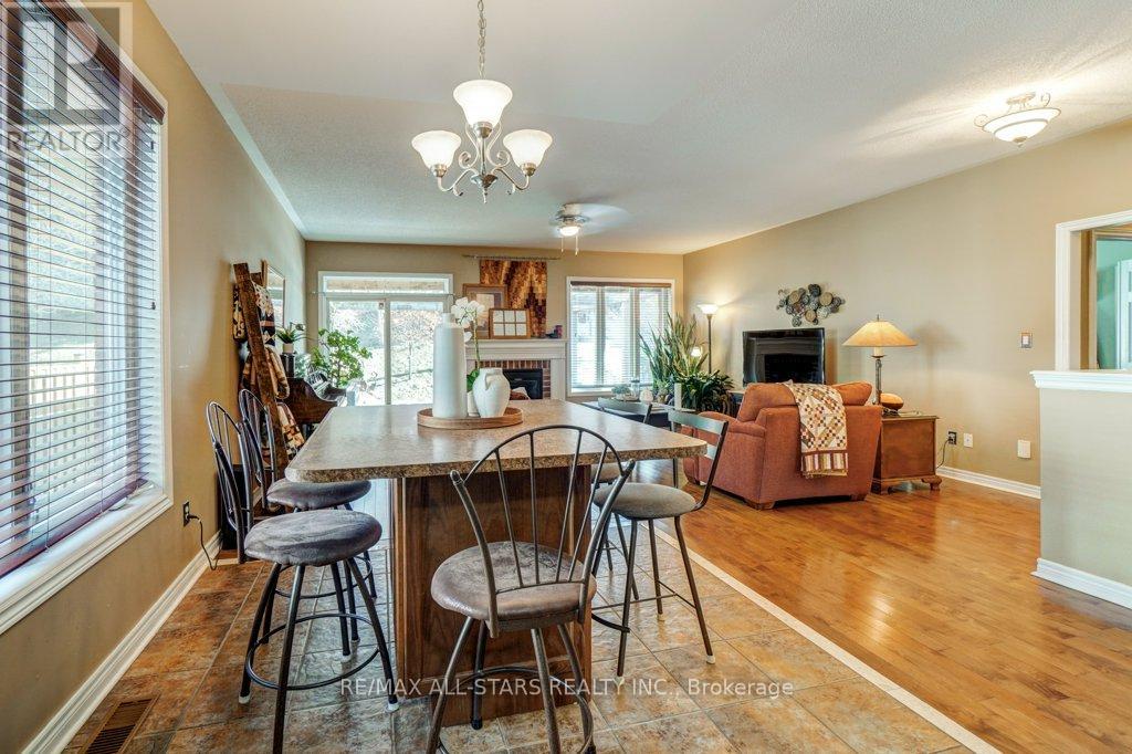 32 Oakside Drive, Uxbridge, Ontario  L9P 2A4 - Photo 12 - N12954520