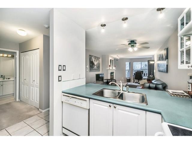 303 15120 108 Avenue, Surrey, British Columbia  V3R 0T7 - Photo 5 - R3115823