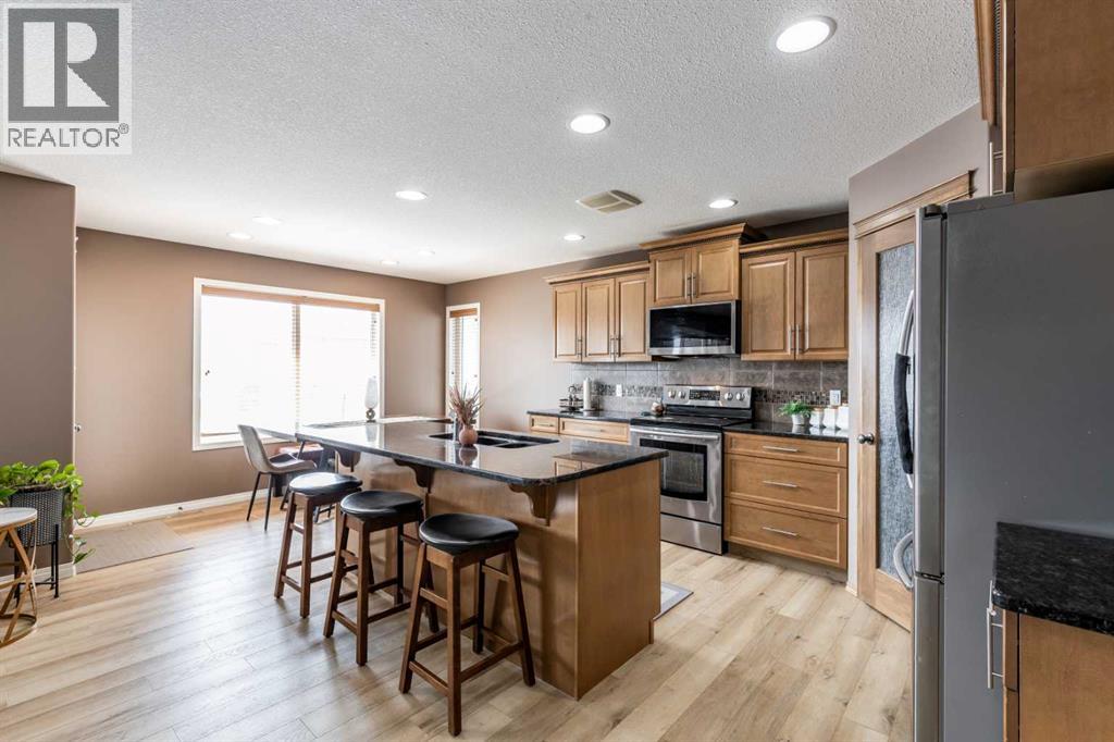 43 Sterling Link, Medicine Hat, Alberta  T1B 4N2 - Photo 8 - A2300668