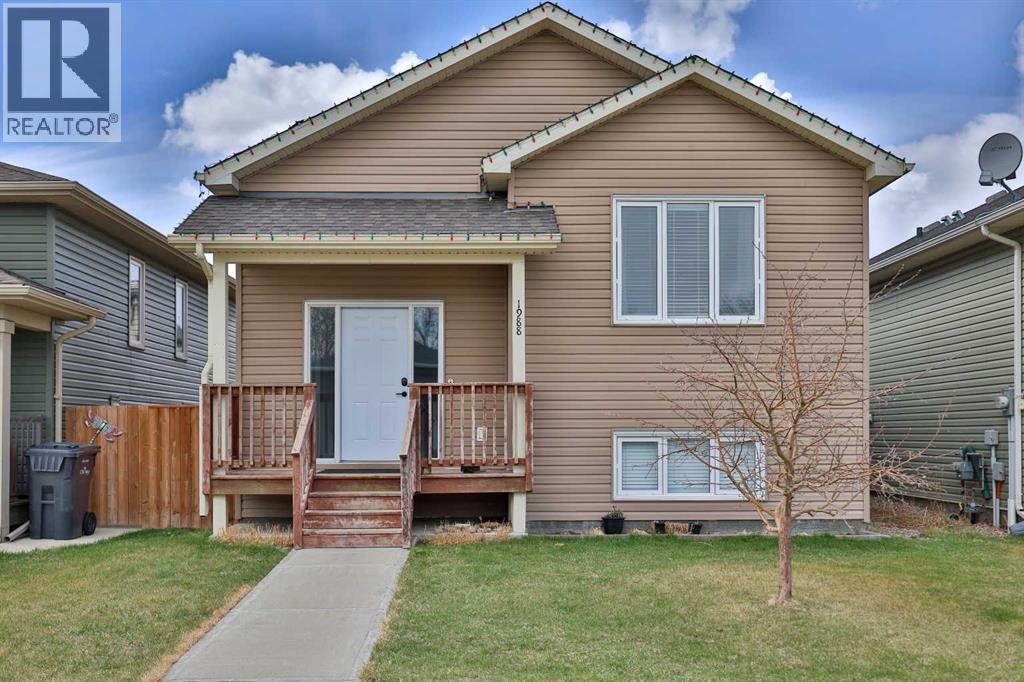 1988 Parkside Way, Coaldale, Alberta  T1M 0B9 - Photo 1 - A2303008