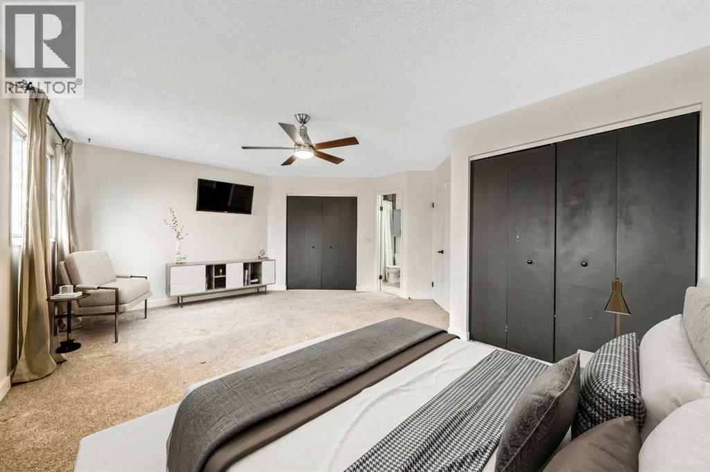 100 Woodfield Green Sw, Calgary, Alberta  T2W 3T9 - Photo 16 - A2296479