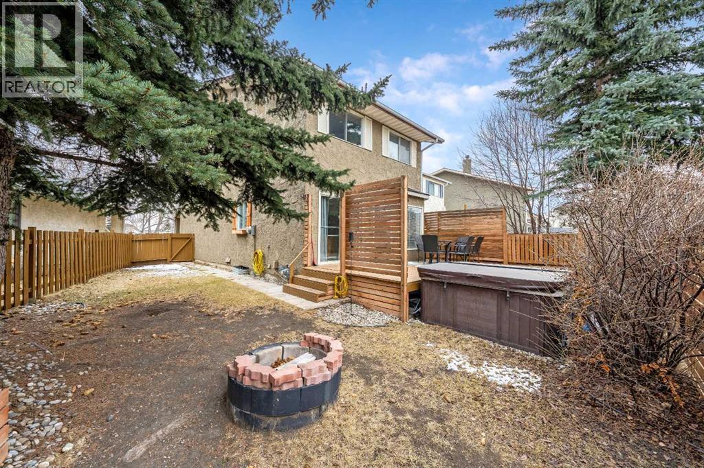 100 Woodfield Green Sw, Calgary, Alberta  T2W 3T9 - Photo 31 - A2296479