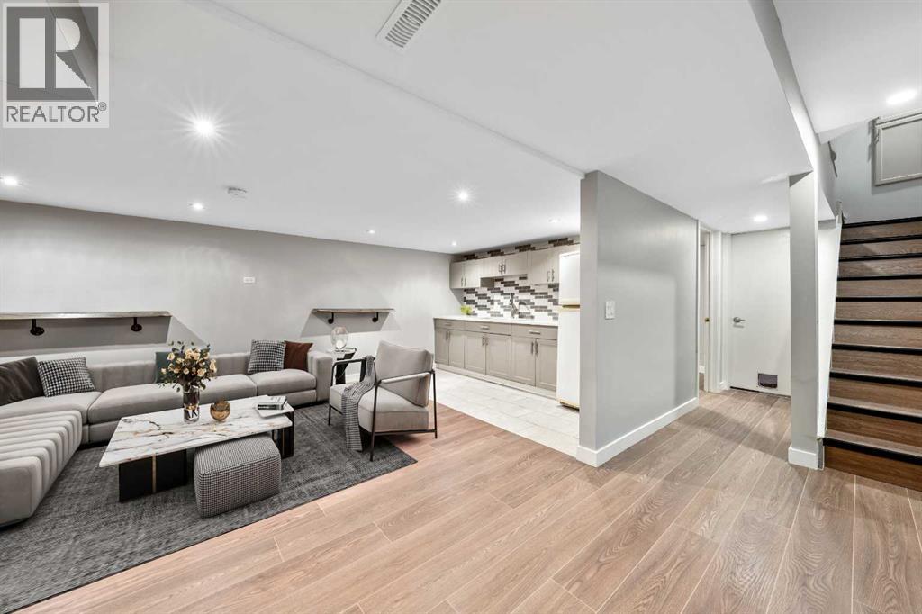 100 Woodfield Green Sw, Calgary, Alberta  T2W 3T9 - Photo 24 - A2296479