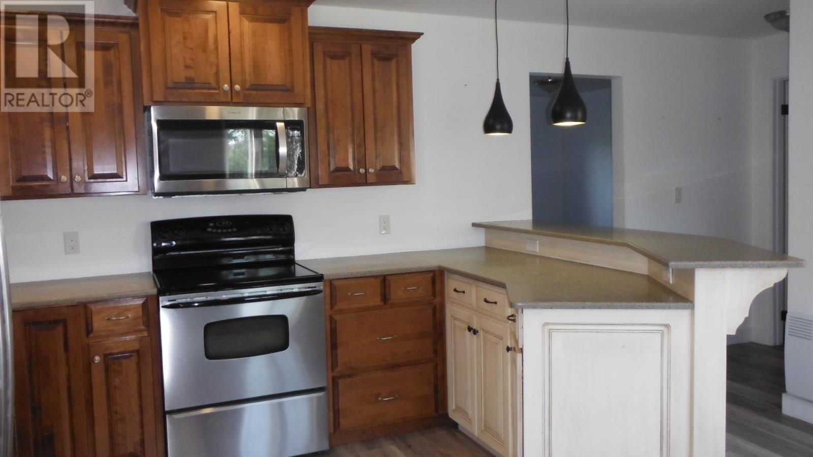 90-94 Stockman Drive, Charlottetown, Prince Edward Island  C1E 1Z2 - Photo 10 - 202608954