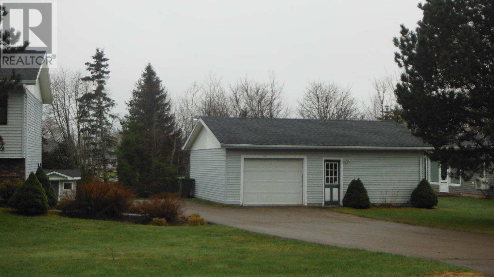 90-94 Stockman Drive, Charlottetown, Prince Edward Island  C1E 1Z2 - Photo 46 - 202608954