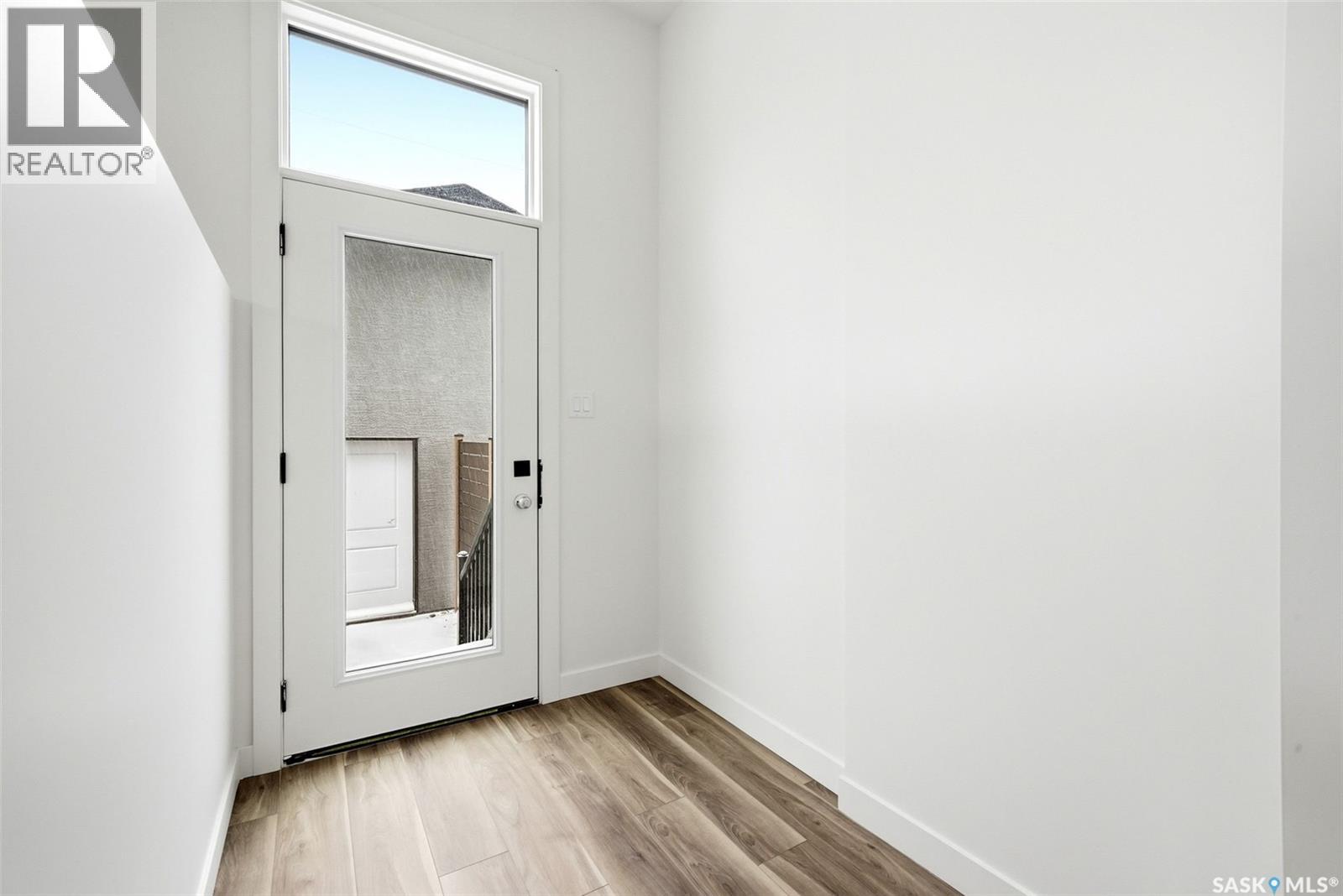 3023 Regina Avenue, Regina, Saskatchewan  S4S 0G3 - Photo 21 - SK034049