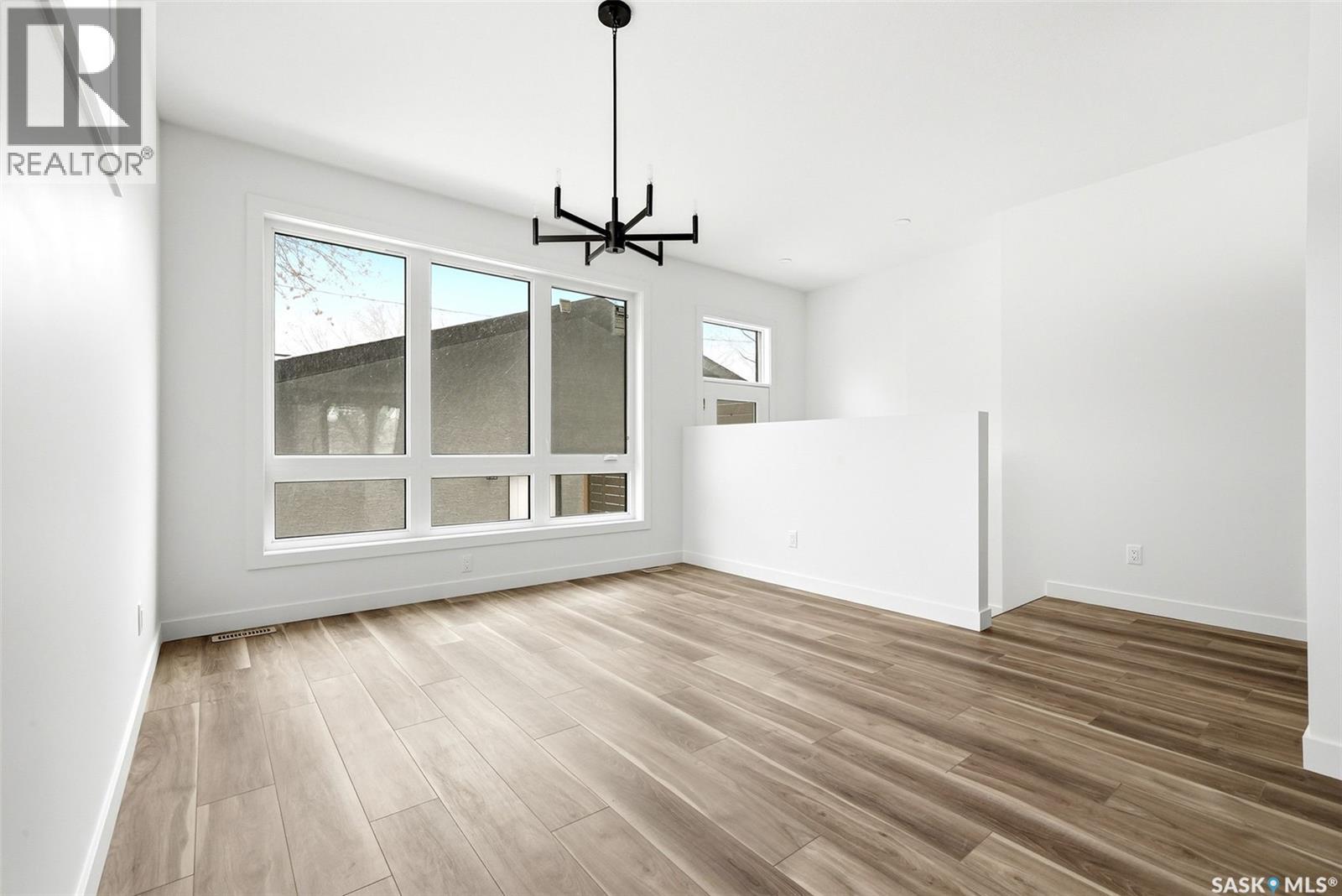 3023 Regina Avenue, Regina, Saskatchewan  S4S 0G3 - Photo 17 - SK034049