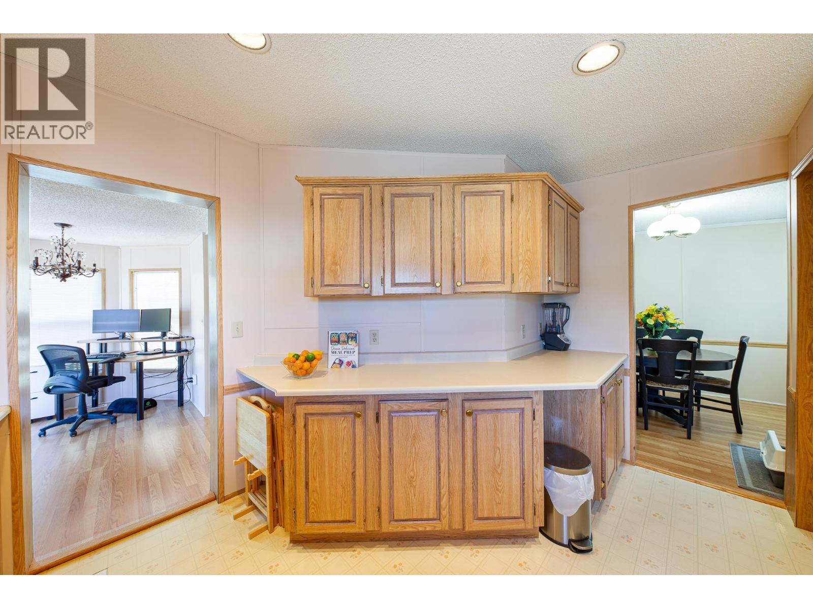 120 201 Cayer Street, Coquitlam, British Columbia  V3K 5A9 - Photo 14 - R3115945