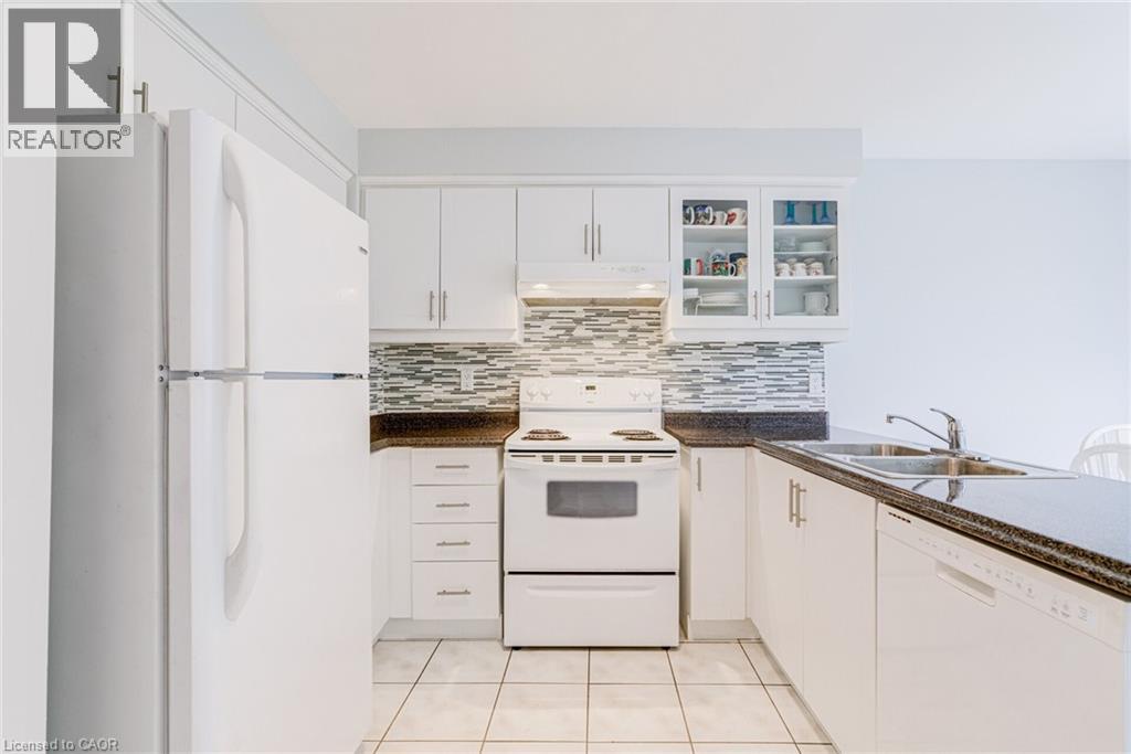 18 Nature Court, Brampton, Ontario  L6S 5T8 - Photo 10 - 40823829