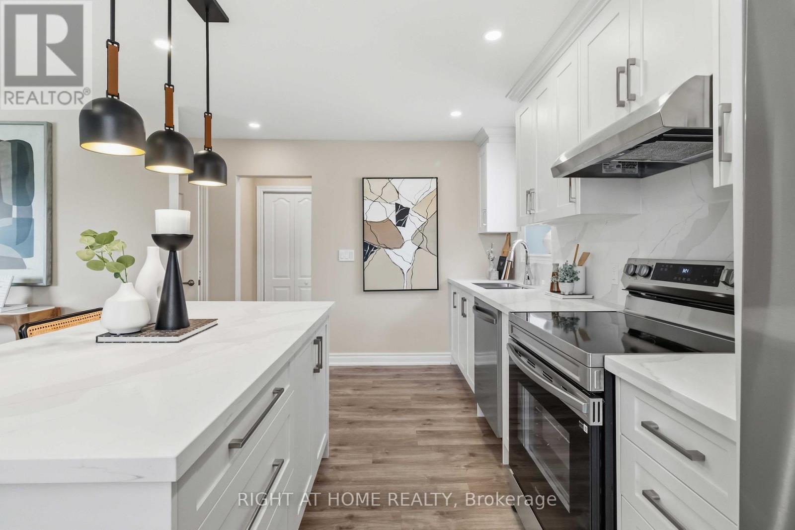 12 Rosalie Avenue, Toronto, Ontario  M3L 1C5 - Photo 12 - W13057212