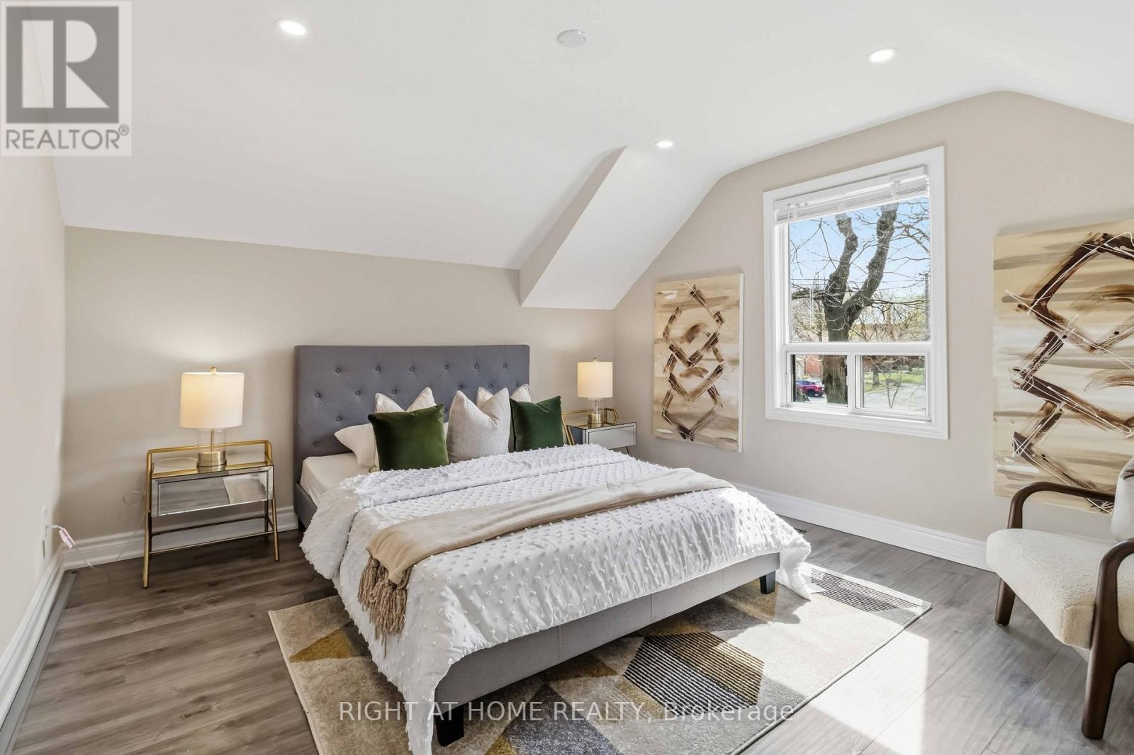 12 Rosalie Avenue, Toronto, Ontario  M3L 1C5 - Photo 17 - W13057212