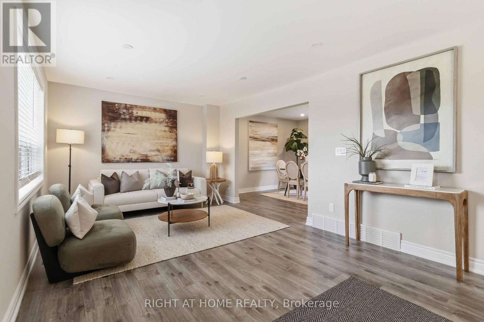 12 Rosalie Avenue, Toronto, Ontario  M3L 1C5 - Photo 7 - W13057212