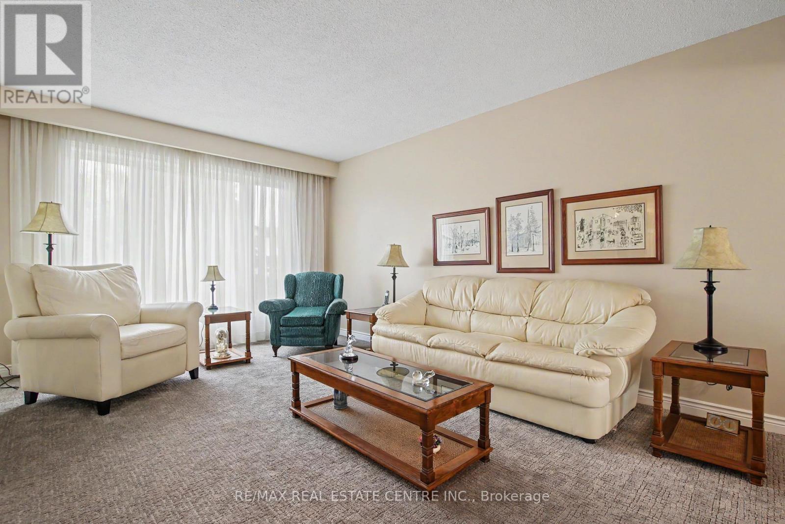 917 Maple Avenue, Milton, Ontario  L9T 3X6 - Photo 5 - W13057214