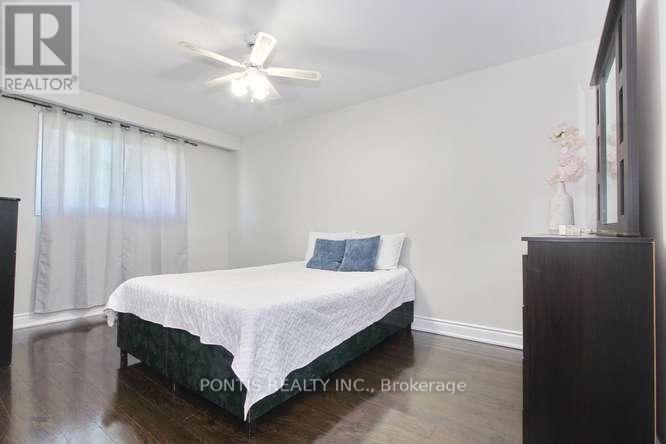 7292 Sills Road, Mississauga, Ontario  L4T 2K1 - Photo 11 - W13057224