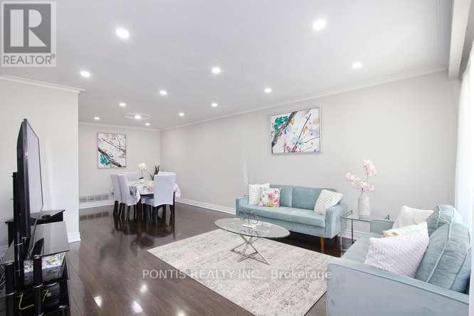 7292 Sills Road, Mississauga, Ontario  L4T 2K1 - Photo 6 - W13057224