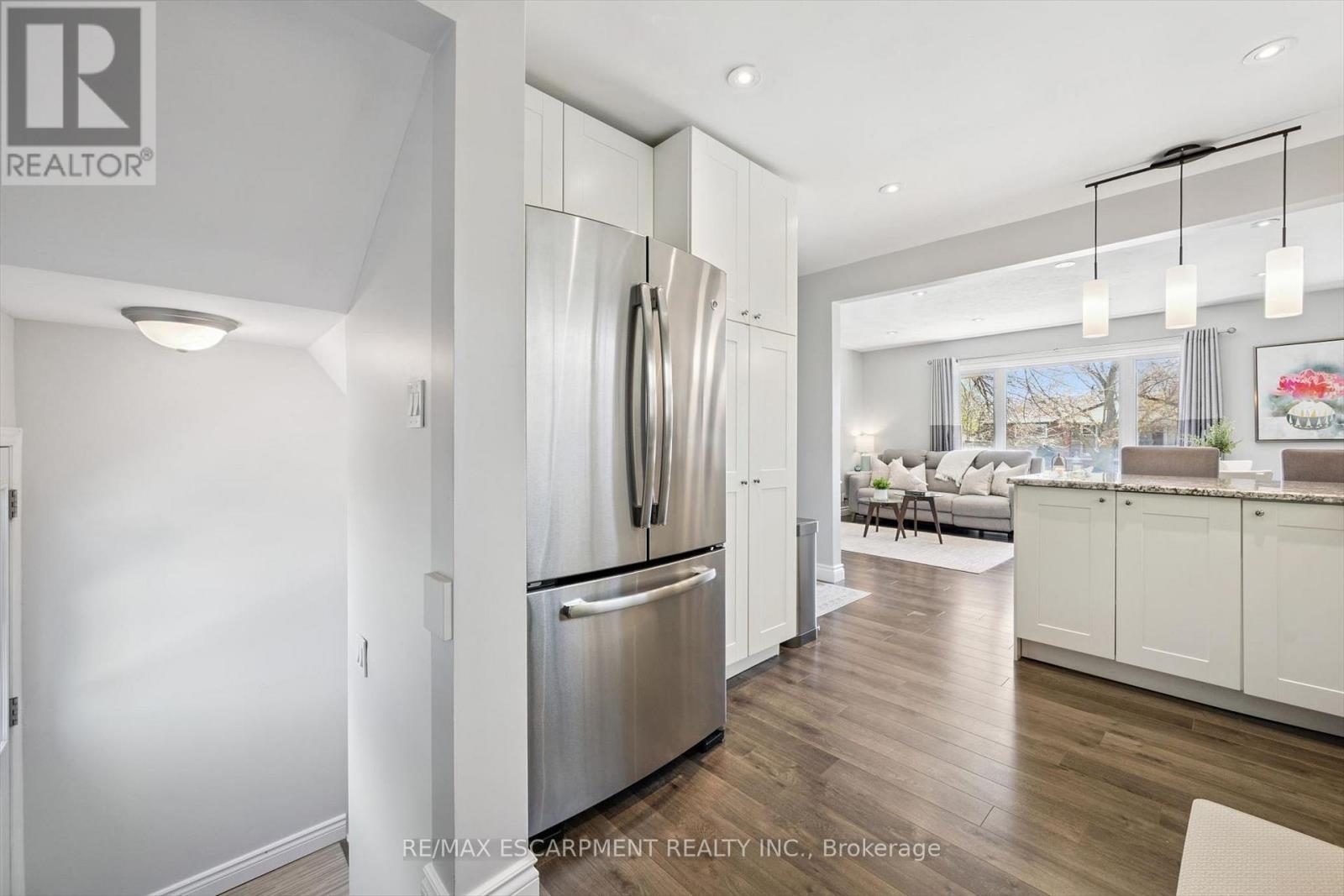 1311 Royal Drive, Burlington, Ontario  L7P 2G2 - Photo 13 - W13057262