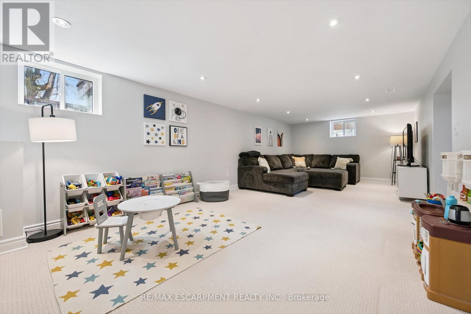 1311 Royal Drive, Burlington, Ontario  L7P 2G2 - Photo 25 - W13057262