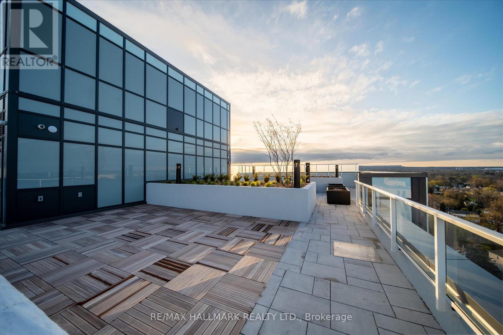 302 - 2088 James Street, Burlington, Ontario  L7R 0H2 - Photo 43 - W13057304