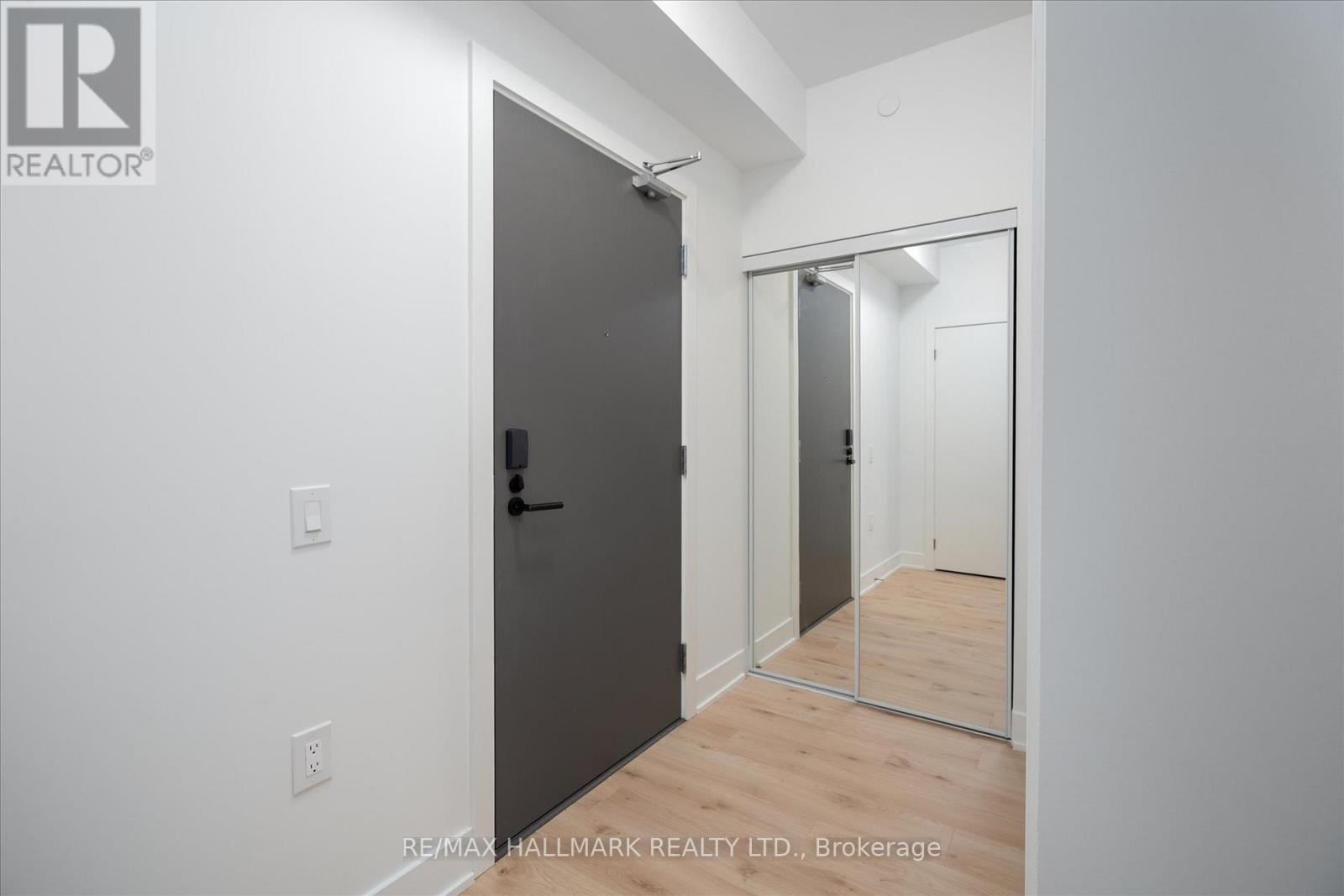 302 - 2088 James Street, Burlington, Ontario  L7R 0H2 - Photo 7 - W13057304