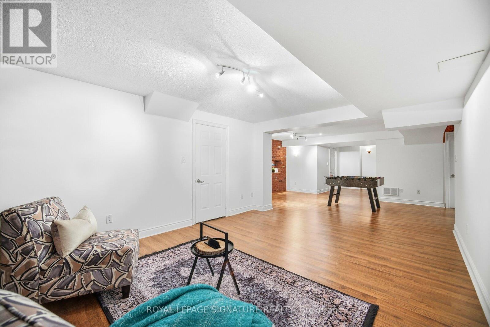 1592 Hallstone Road, Brampton, Ontario  L6Y 5K8 - Photo 43 - W13057342