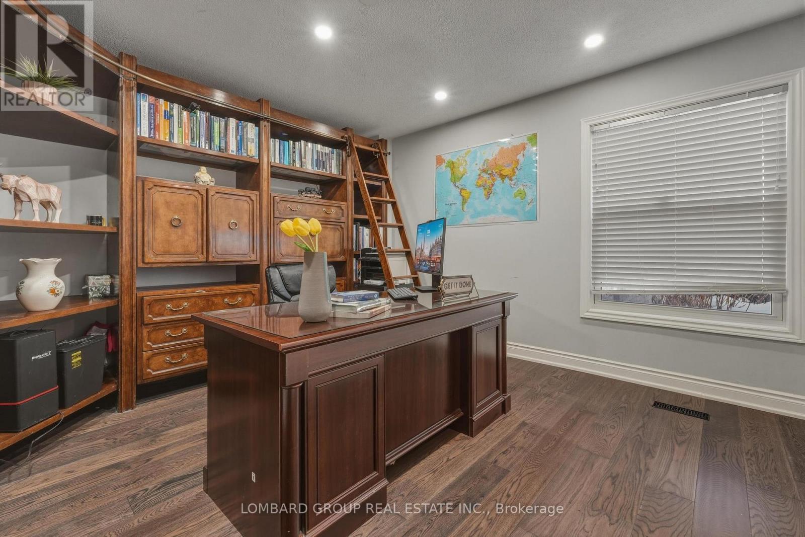 10 Whitmore Court, Brampton, Ontario  L6Z 2A5 - Photo 11 - W13057354