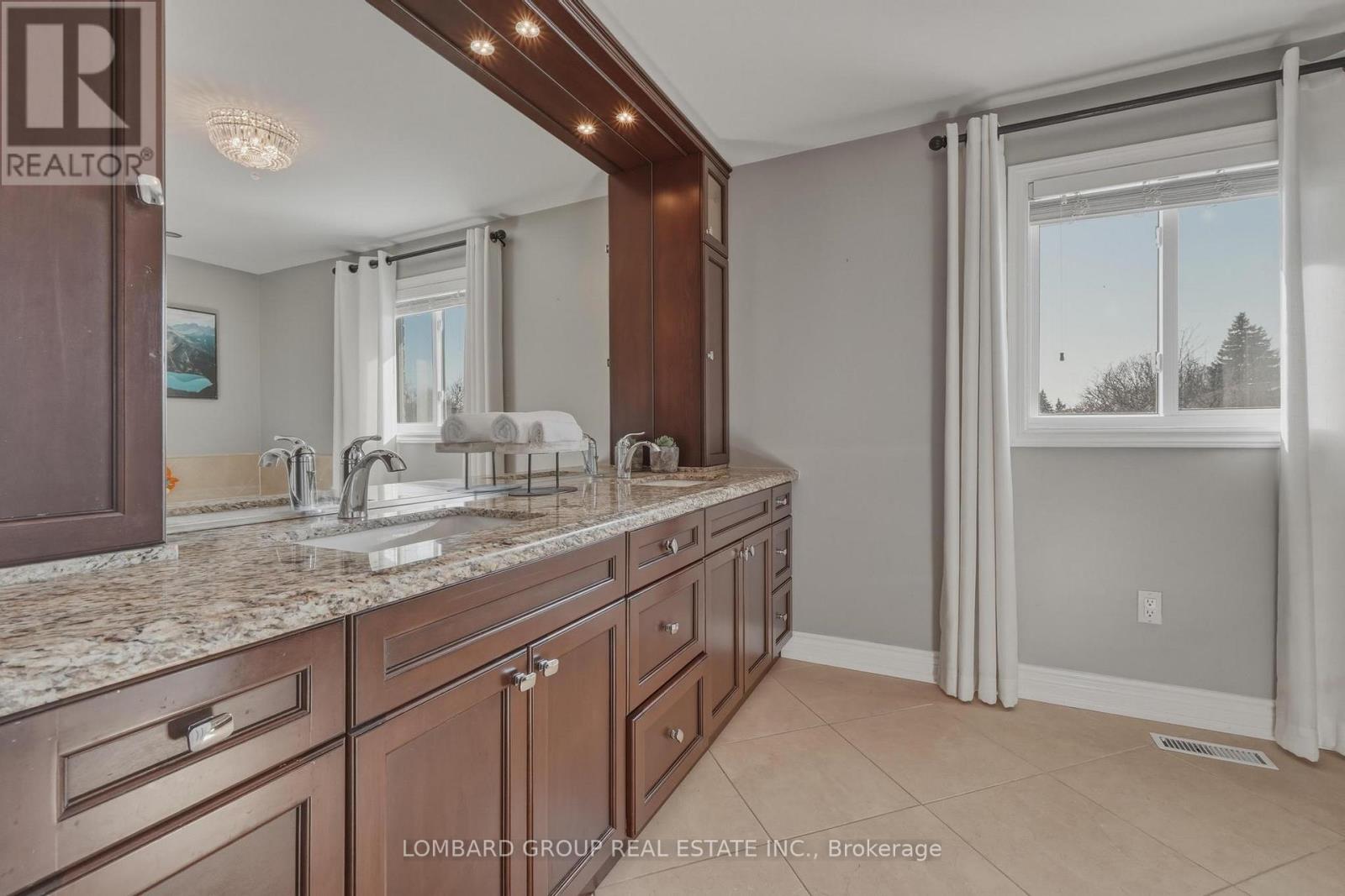 10 Whitmore Court, Brampton, Ontario  L6Z 2A5 - Photo 30 - W13057354