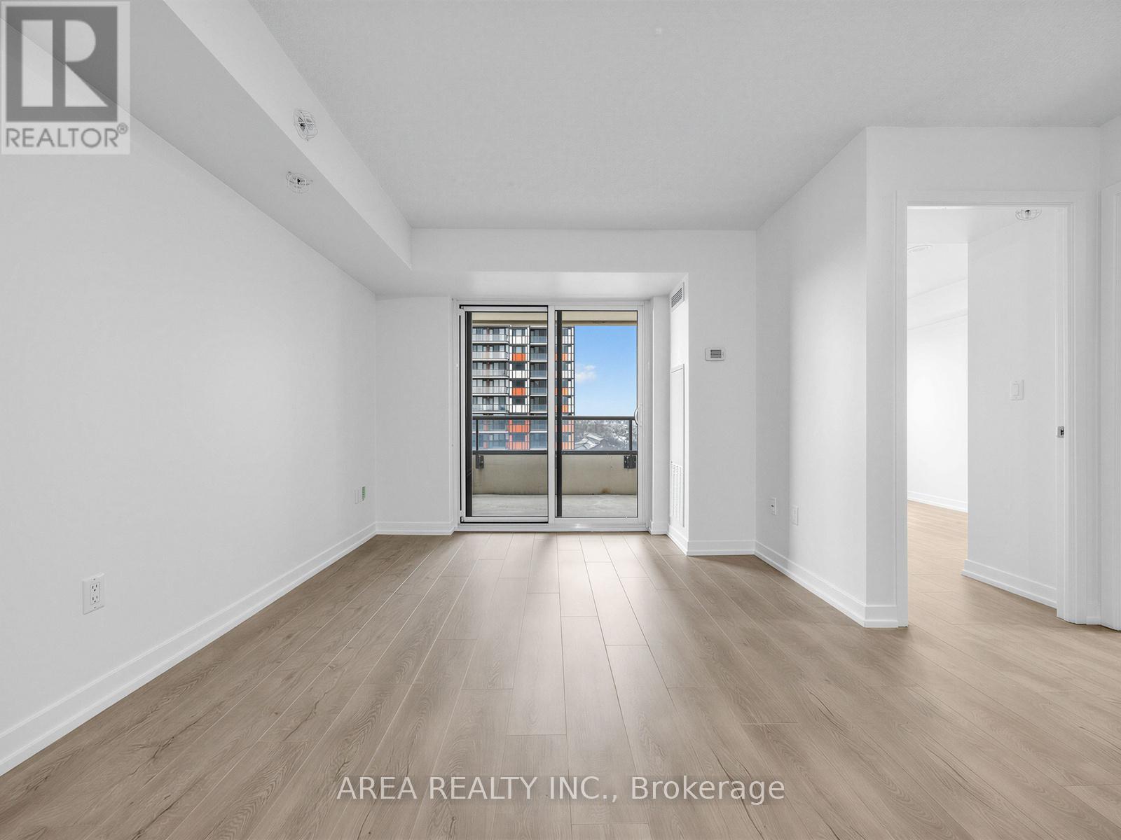 1410 - 1410 Dupont Street, Toronto, Ontario  M6H 2B1 - Photo 7 - W13057384