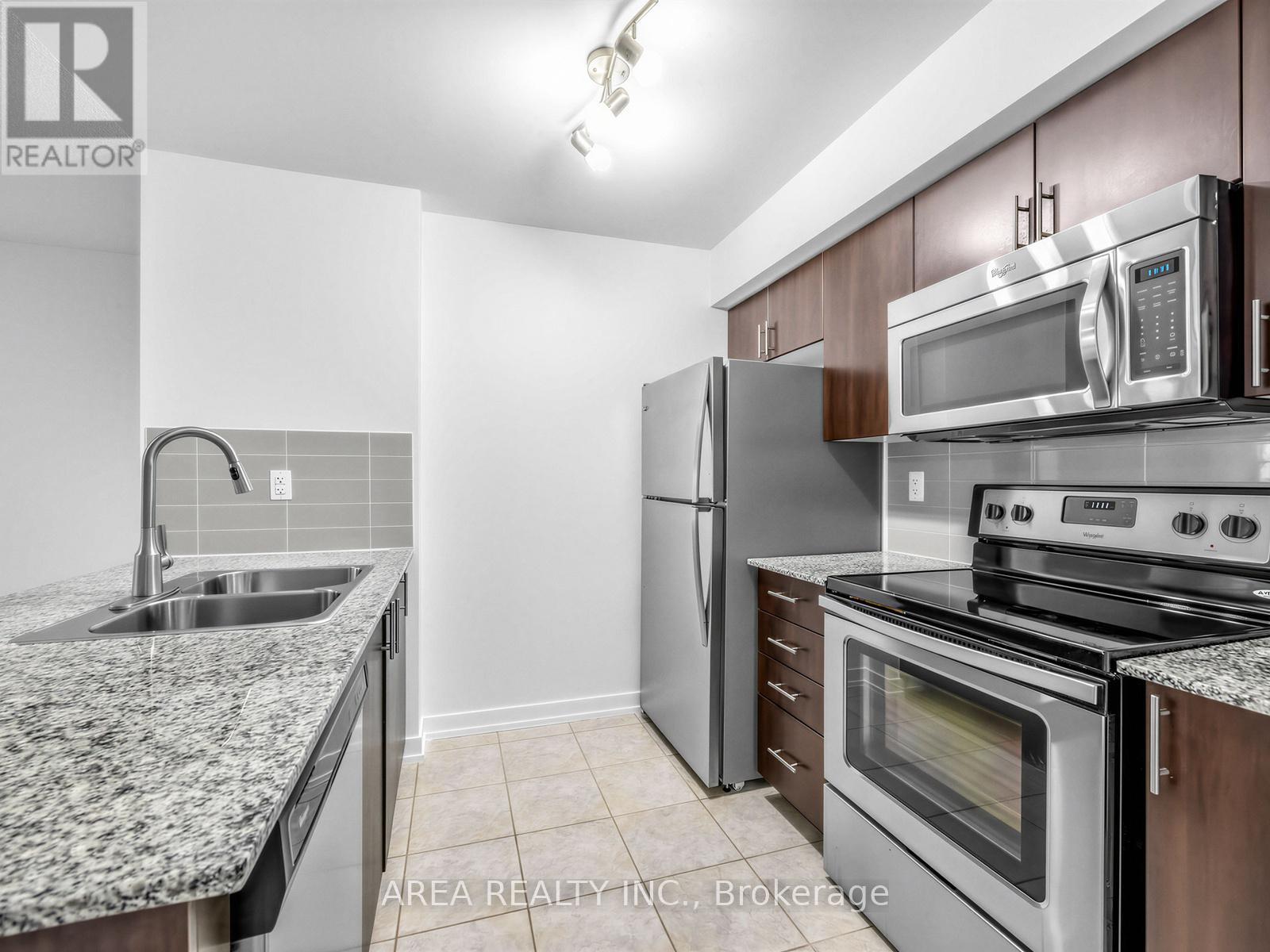 1410 - 1410 Dupont Street, Toronto, Ontario  M6H 2B1 - Photo 3 - W13057392