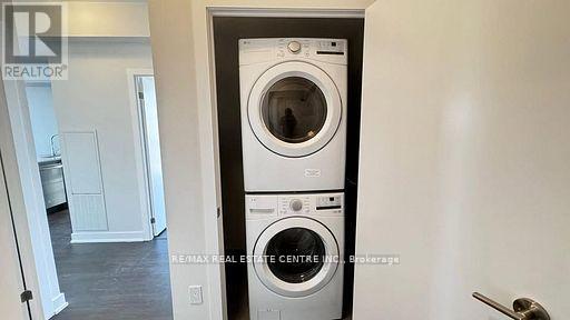 3204 - 4130 Parkside Village Drive, Mississauga, Ontario  L5B 0L7 - Photo 7 - W13057494