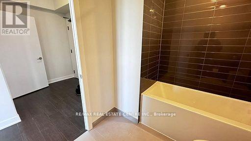 3204 - 4130 Parkside Village Drive, Mississauga, Ontario  L5B 0L7 - Photo 9 - W13057494