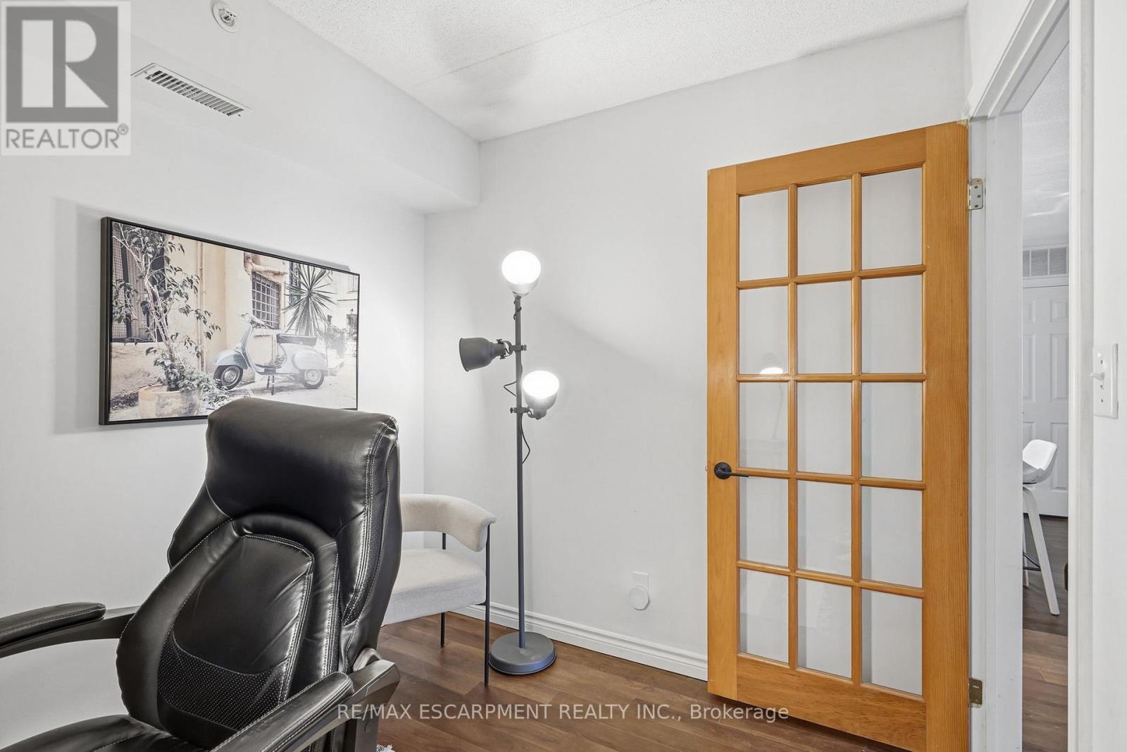 308 - 4015 Kilmer Drive, Burlington, Ontario  L7M 4M4 - Photo 20 - W13057546