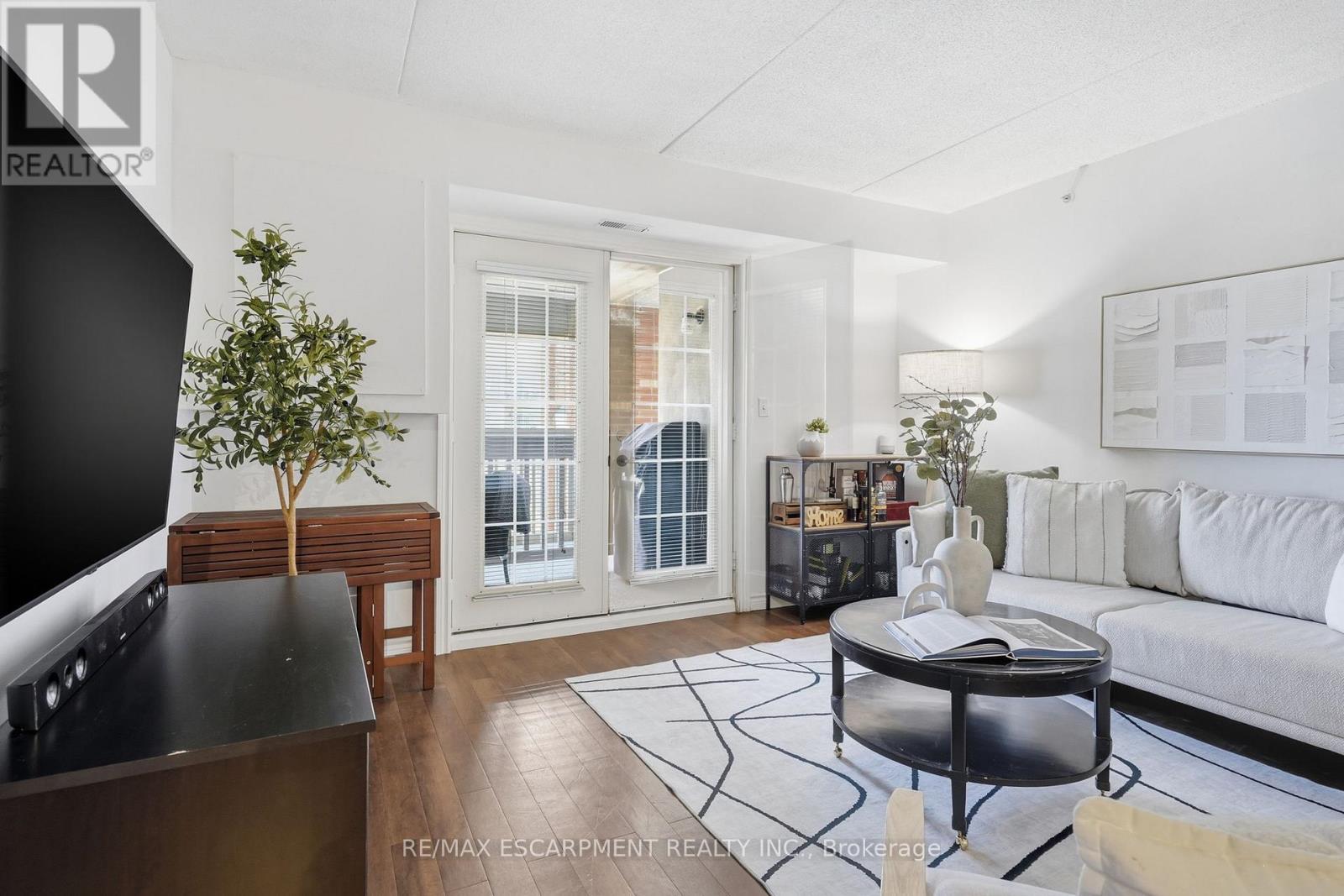 308 - 4015 Kilmer Drive, Burlington, Ontario  L7M 4M4 - Photo 8 - W13057546