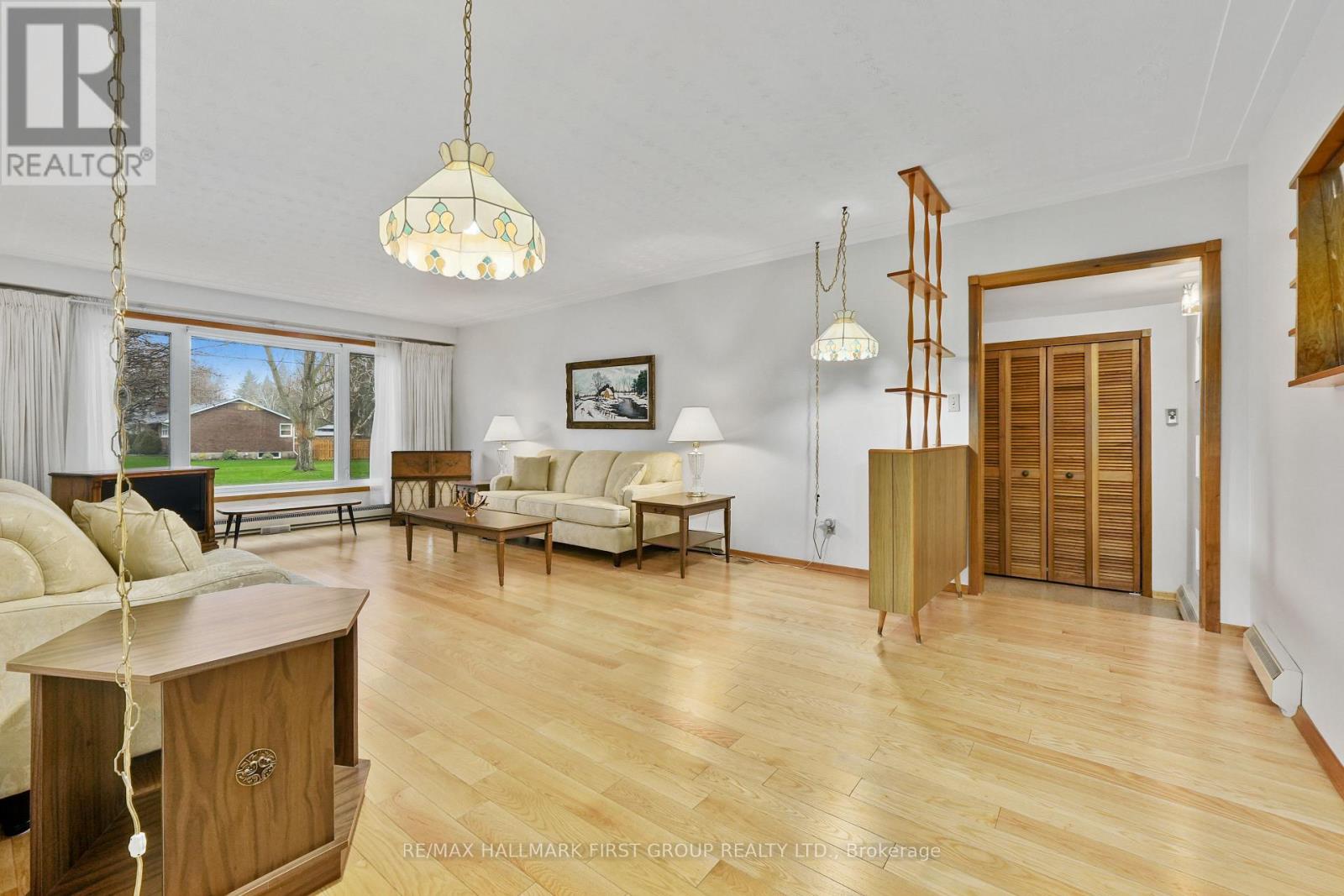 12 Maplewood Boulevard, Cobourg, Ontario  K9A 4J3 - Photo 17 - X13057348