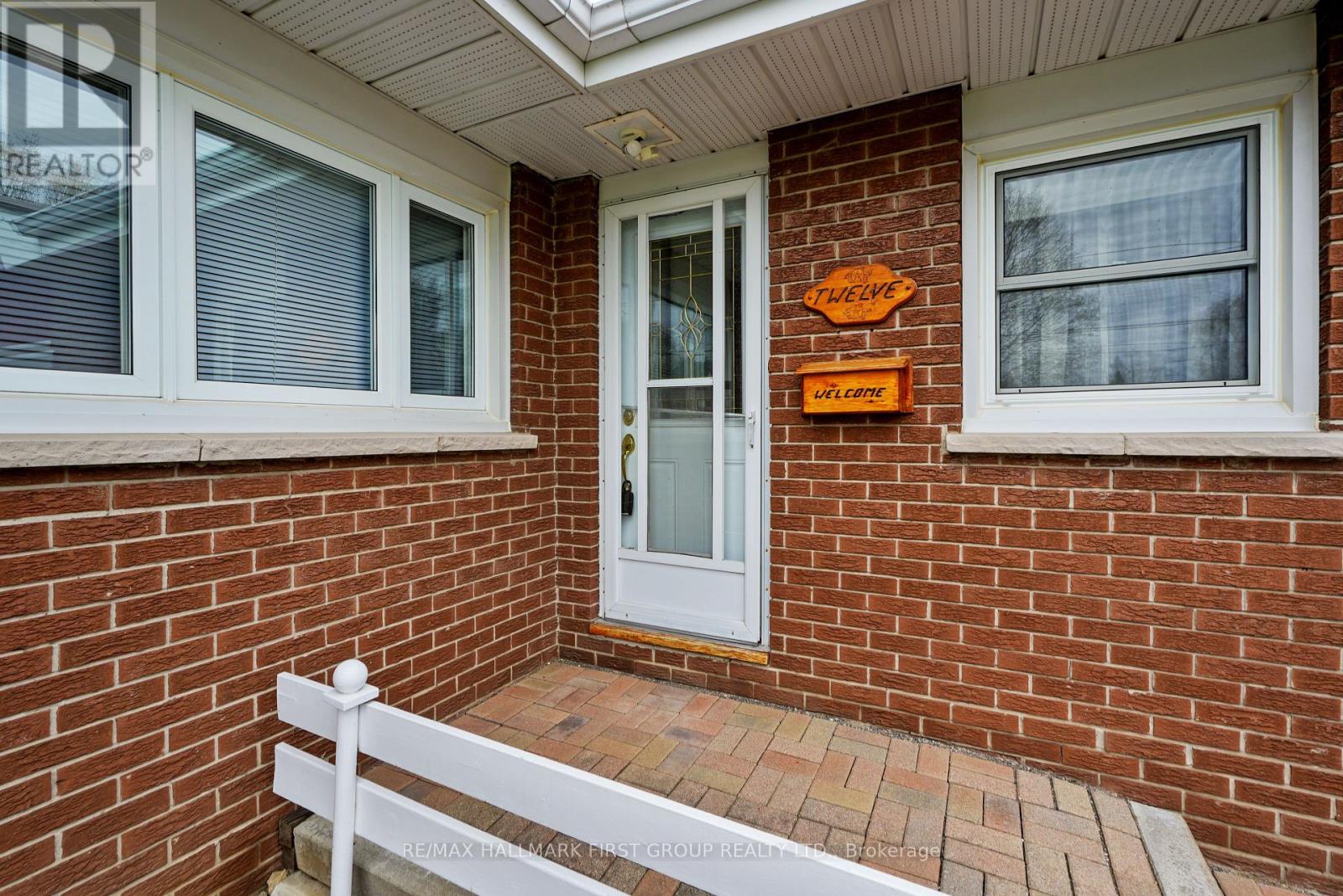 12 Maplewood Boulevard, Cobourg, Ontario  K9A 4J3 - Photo 4 - X13057348