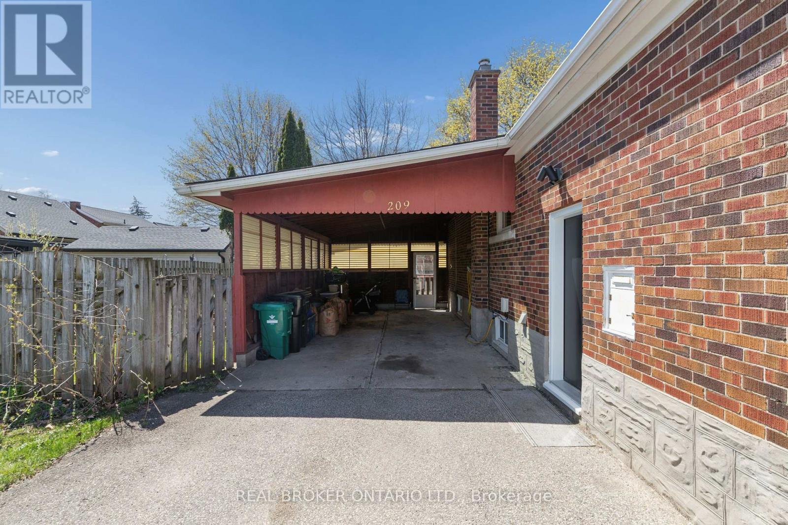 209 Bedford Road, Kitchener, Ontario  N2G 3A5 - Photo 30 - X13057416