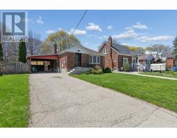 209 BEDFORD ROAD, Kitchener, Ontario