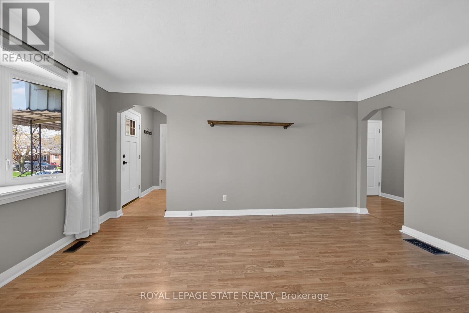 365 East 18th Street, Hamilton, Ontario  L9A 4P7 - Photo 15 - X13057536