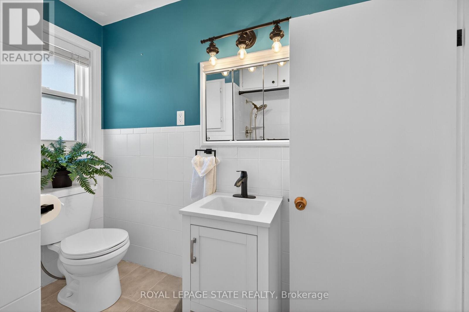 365 East 18th Street, Hamilton, Ontario  L9A 4P7 - Photo 28 - X13057536