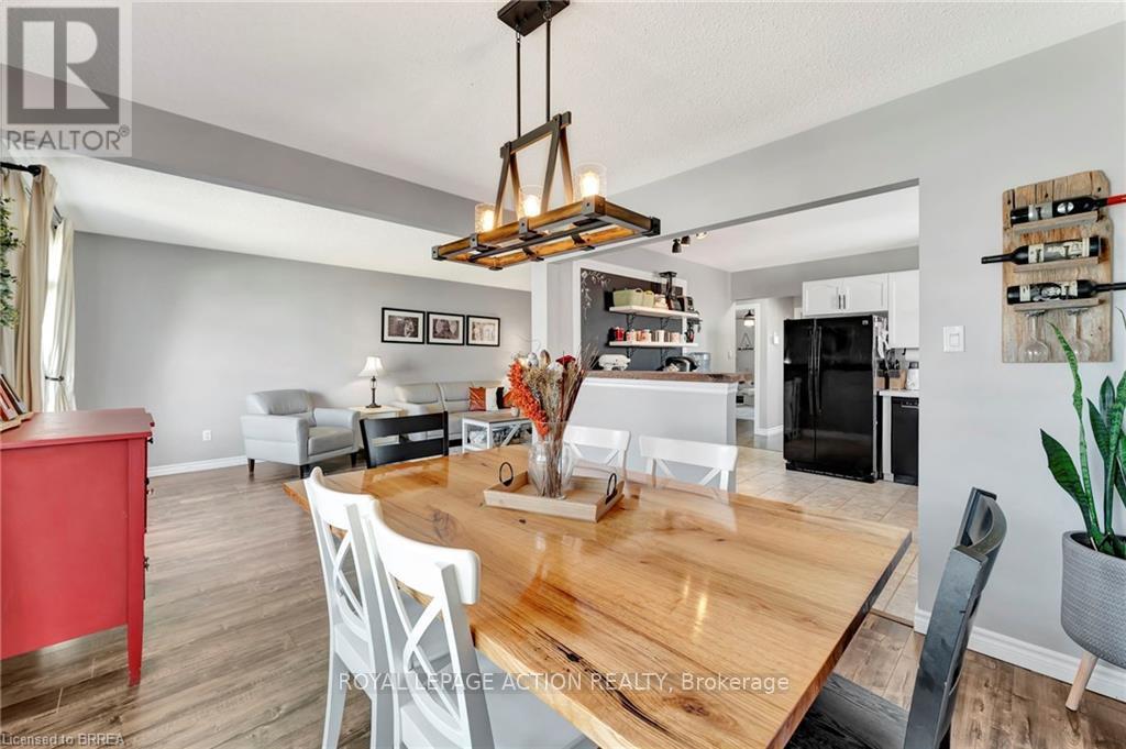 21 Scott Street, Brant, Ontario  N0E 1N0 - Photo 15 - X13057540