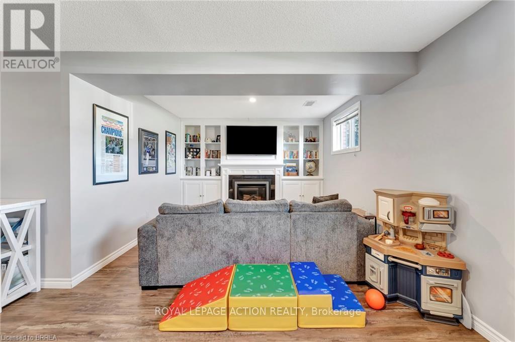 21 Scott Street, Brant, Ontario  N0E 1N0 - Photo 16 - X13057540