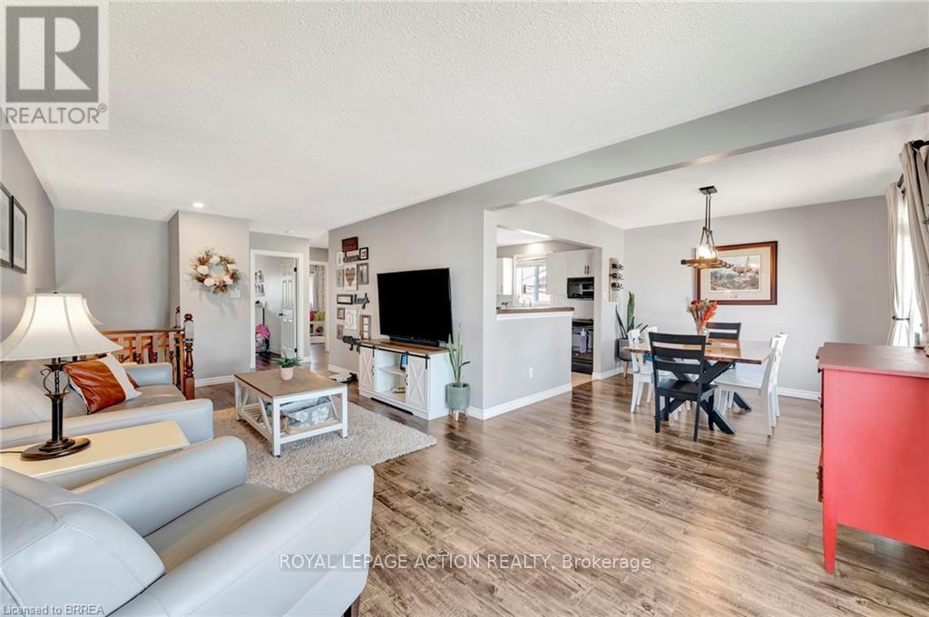 21 Scott Street, Brant, Ontario  N0E 1N0 - Photo 20 - X13057540