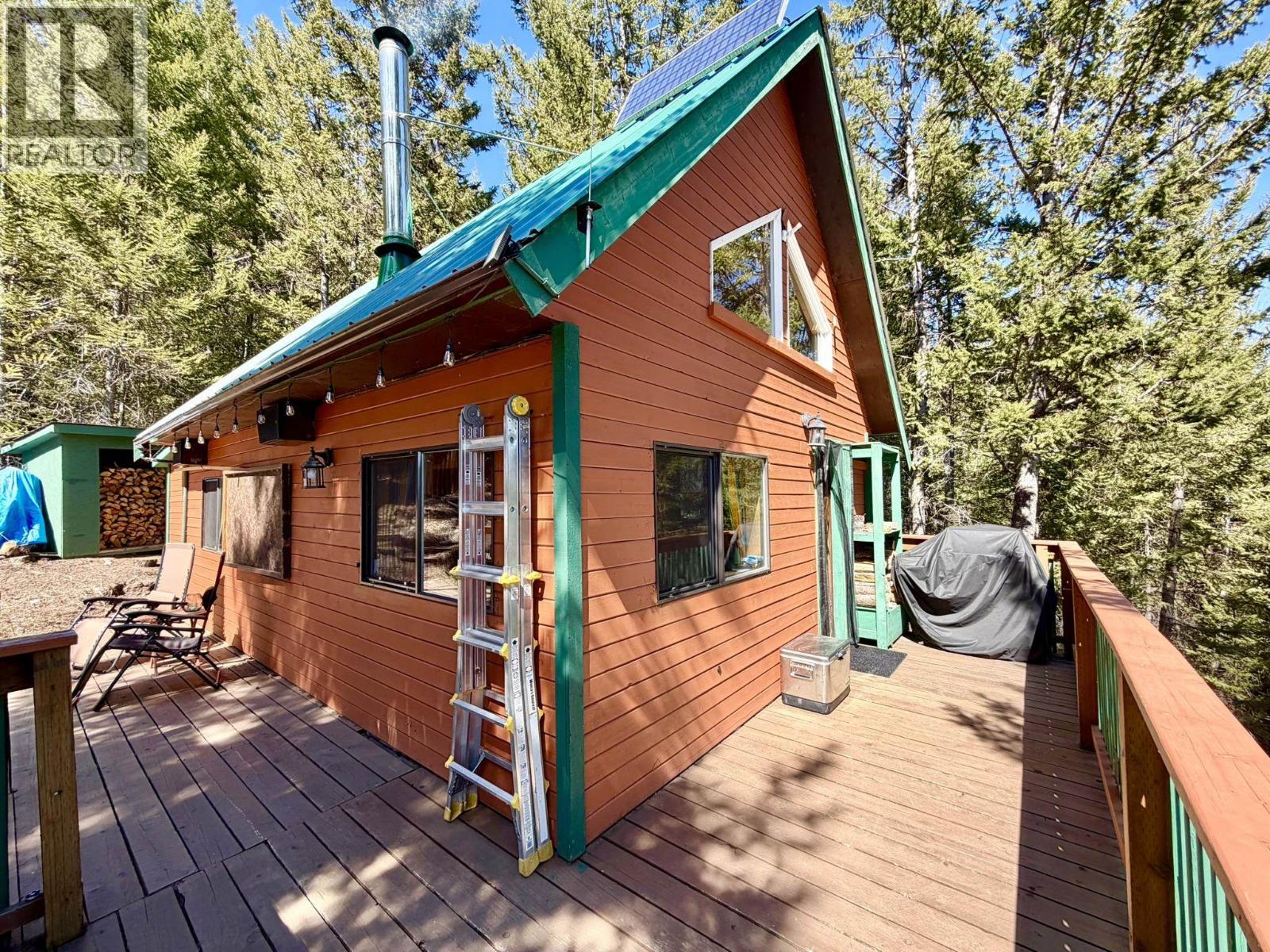 7635 Julsrud Road, Deka Lake / Sulphurous / Hathaway Lakes, British Columbia  V0K 1X3 - Photo 1 - R3117240