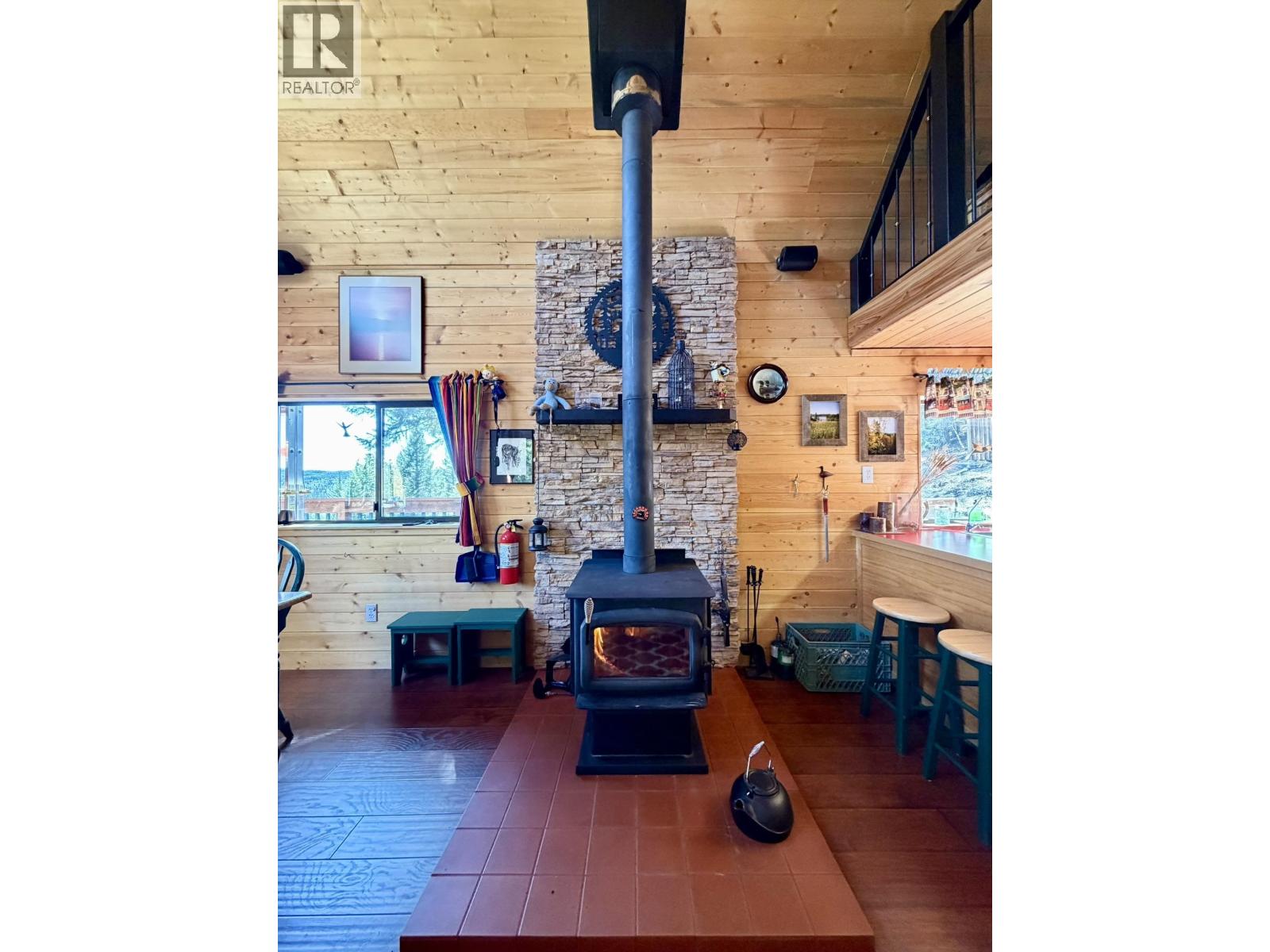 7635 Julsrud Road, Deka Lake / Sulphurous / Hathaway Lakes, British Columbia  V0K 1X3 - Photo 11 - R3117240