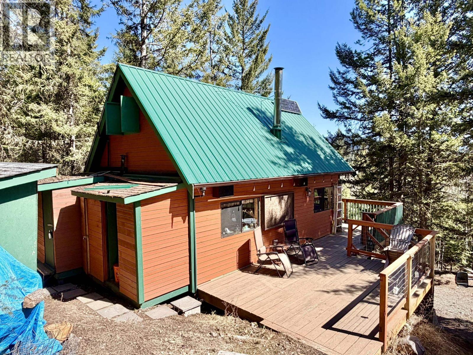 7635 Julsrud Road, Deka Lake / Sulphurous / Hathaway Lakes, British Columbia  V0K 1X3 - Photo 2 - R3117240