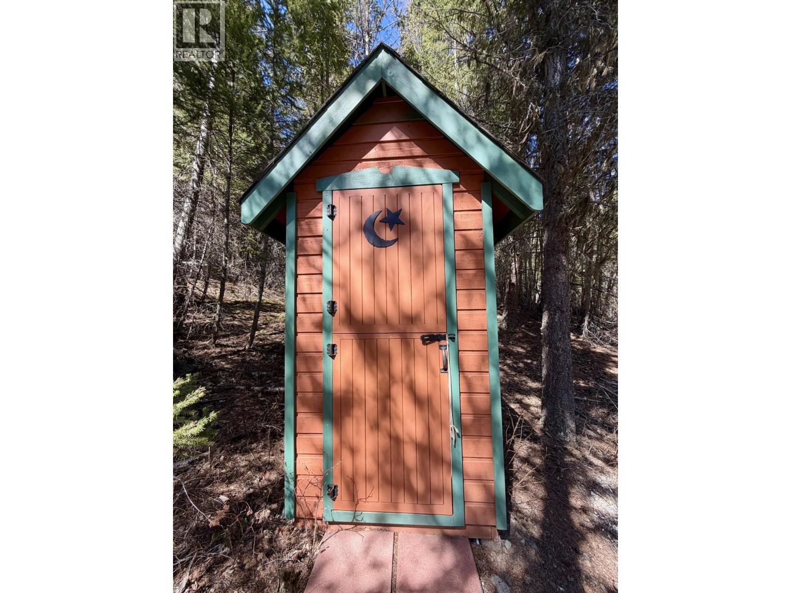 7635 Julsrud Road, Deka Lake / Sulphurous / Hathaway Lakes, British Columbia  V0K 1X3 - Photo 21 - R3117240