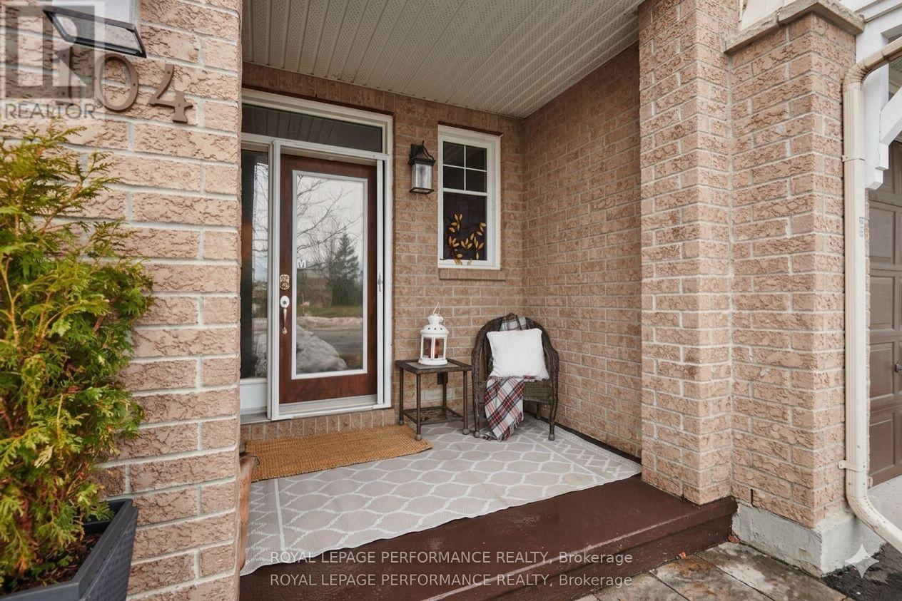 104 Hillman Marsh Way, Ottawa, Ontario  K1T 0B1 - Photo 2 - X12867044